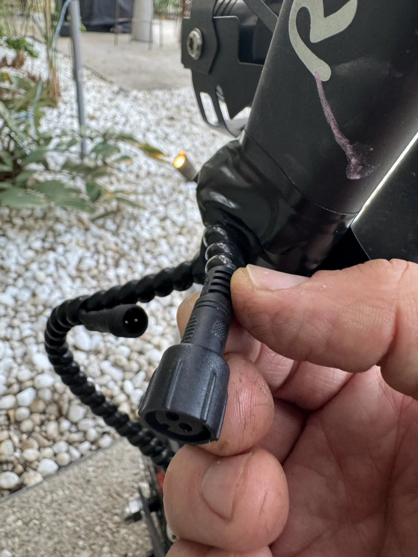 Headlight extension wire