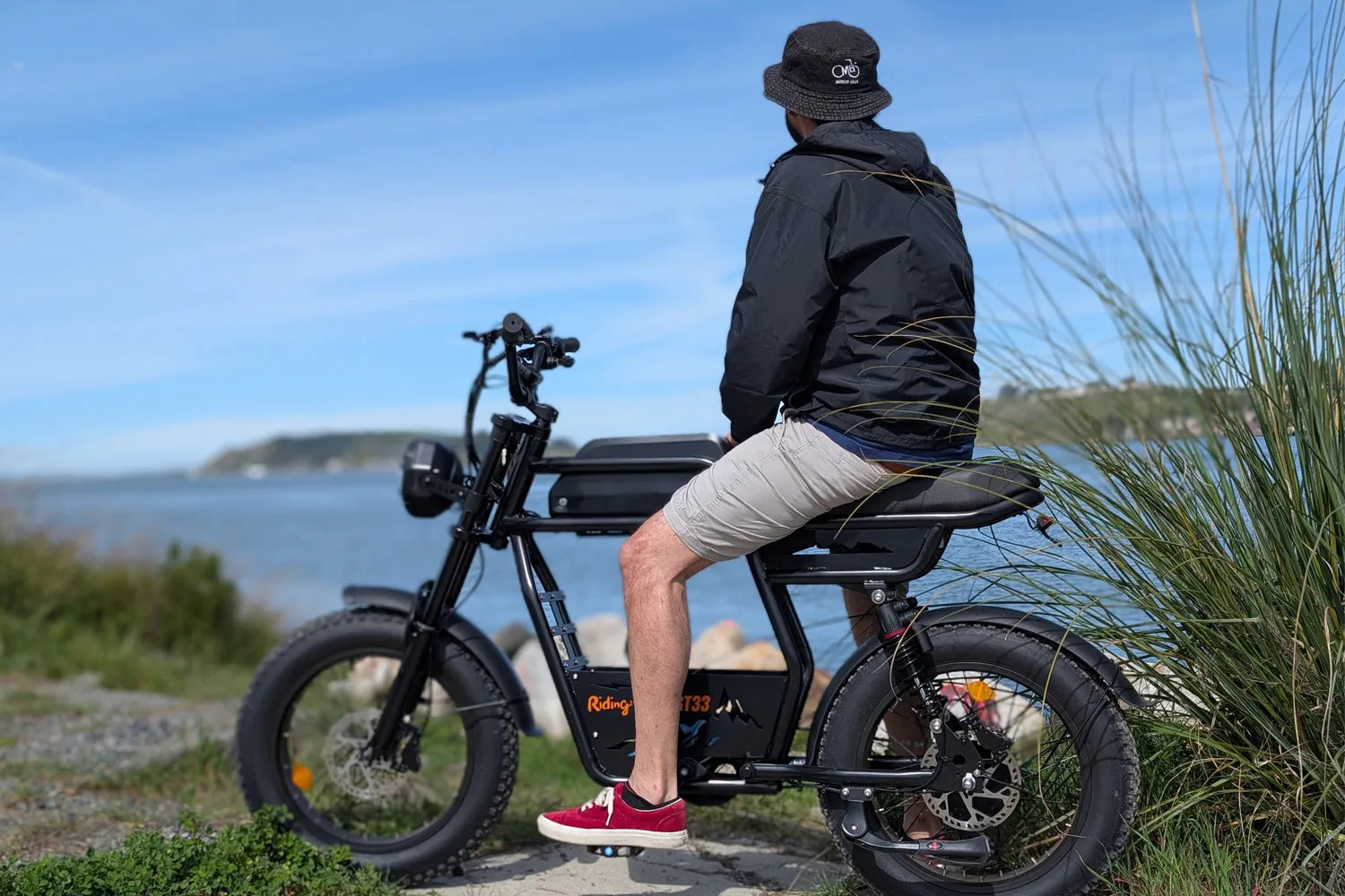 GT33 All-Terrain Cafe Racer Cargo Electric Bike