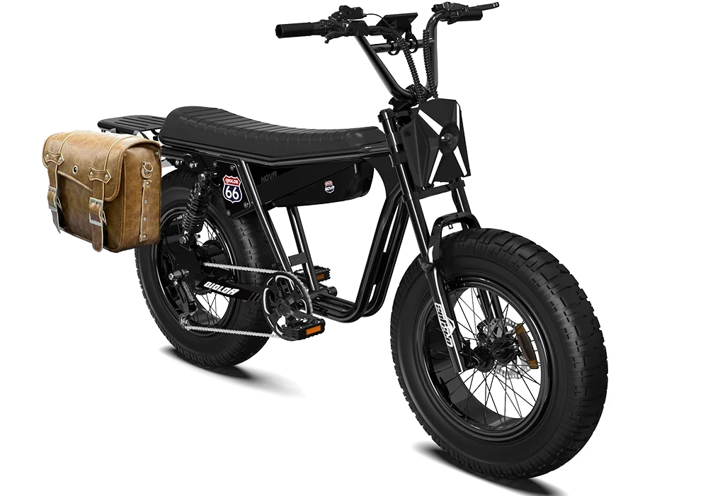 Qiolor NOVA in black with a leather saddlebag fitted beside the bench seat