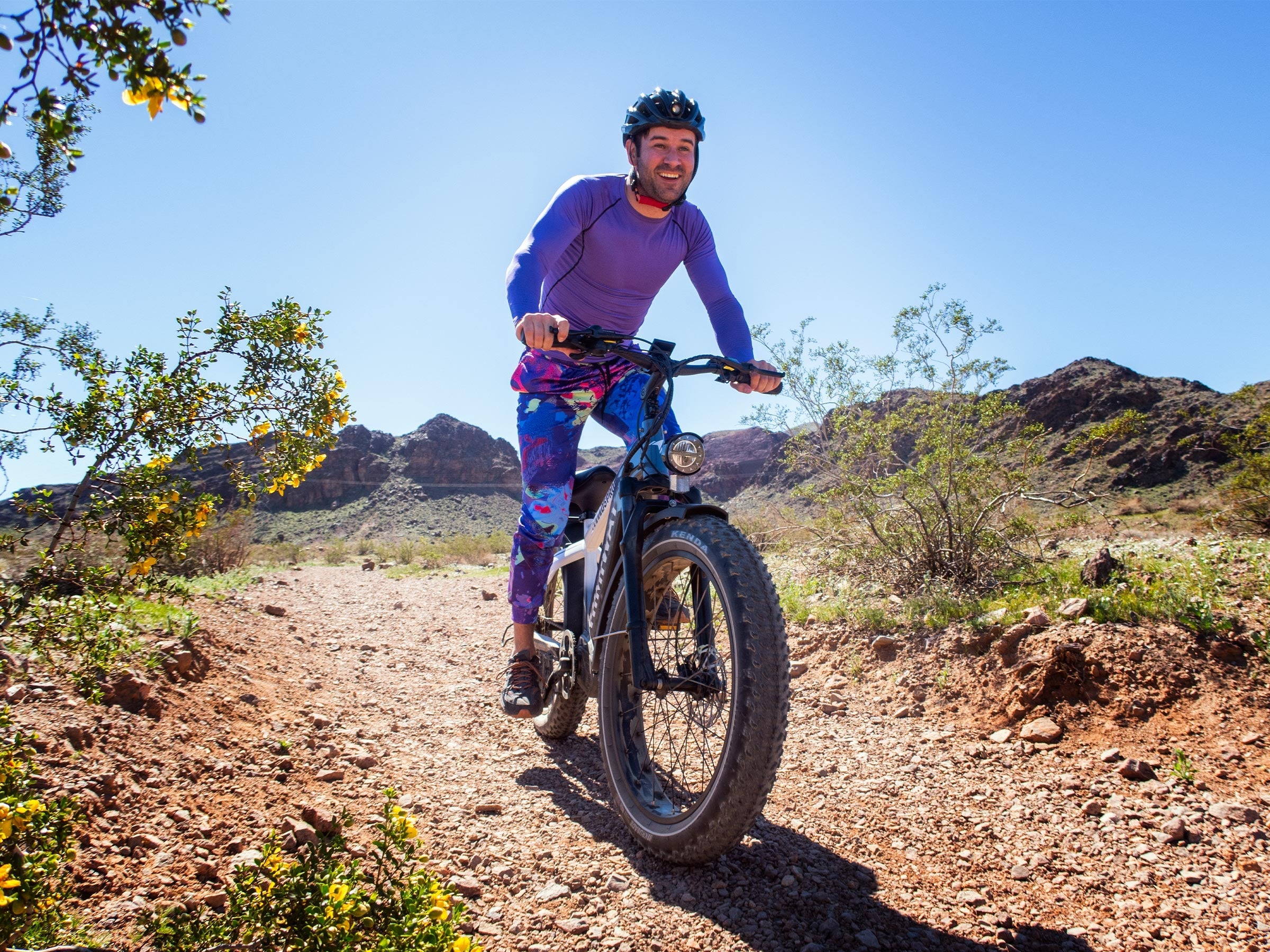Himiway D5 Pro mid-drive e-bike – lifestyle