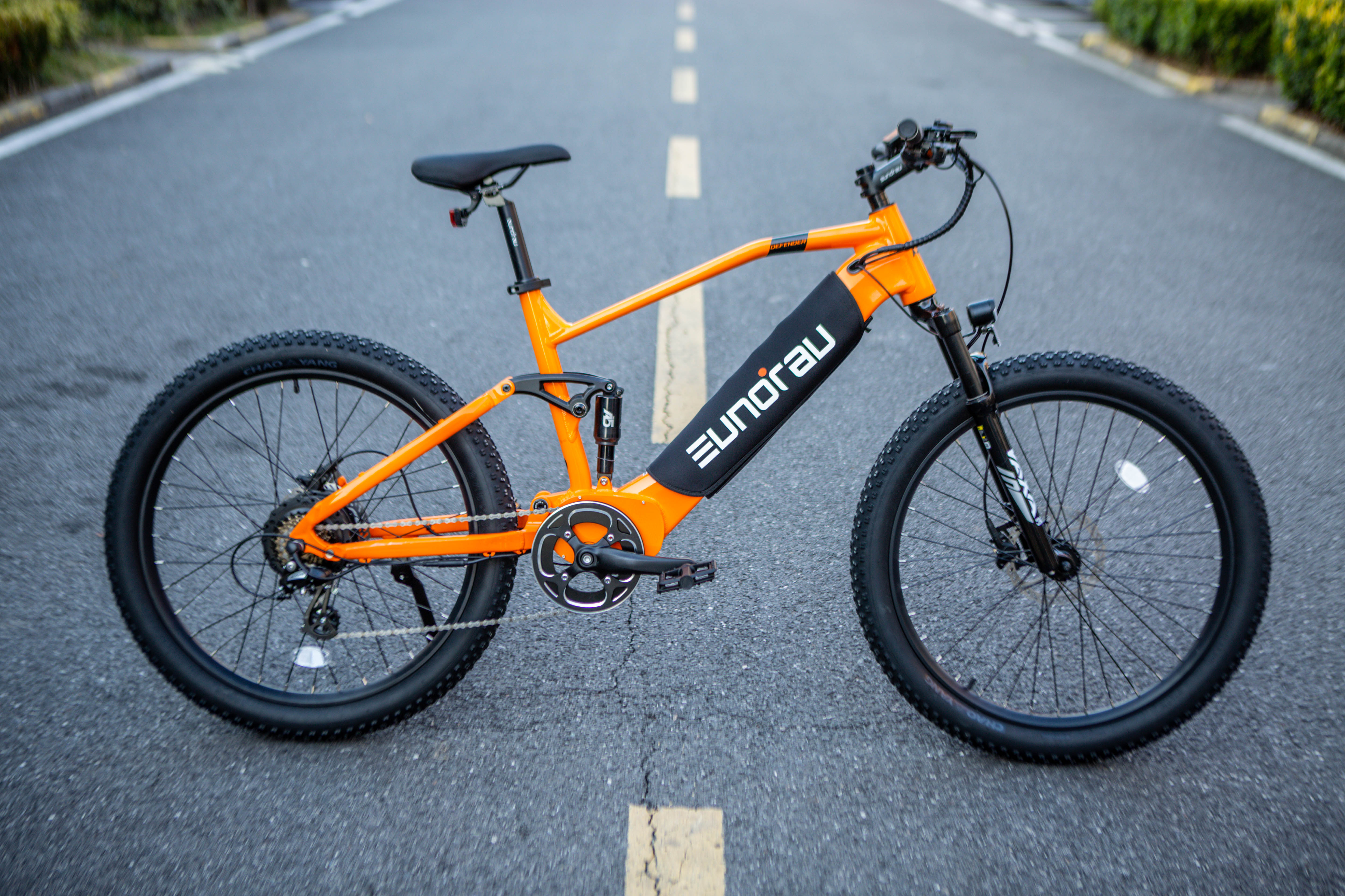 Eunorau Defender – lifestyle
