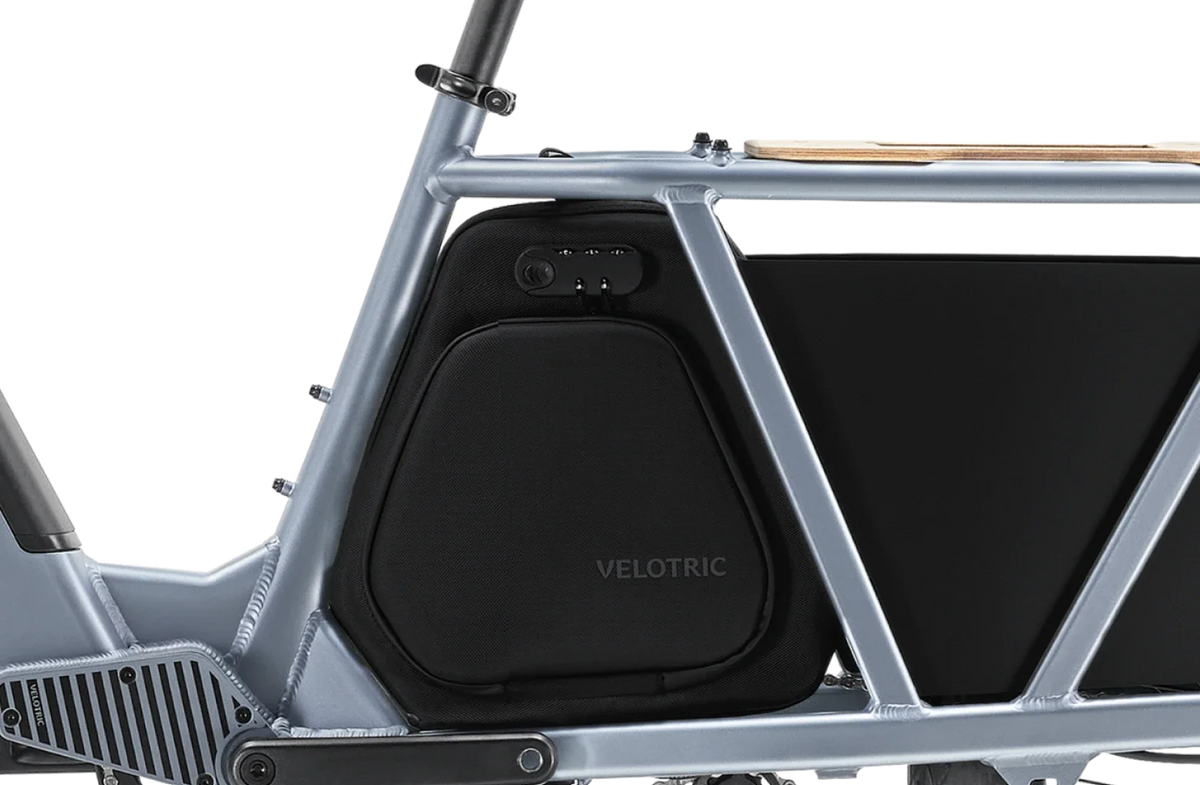 Velotric Packer 1