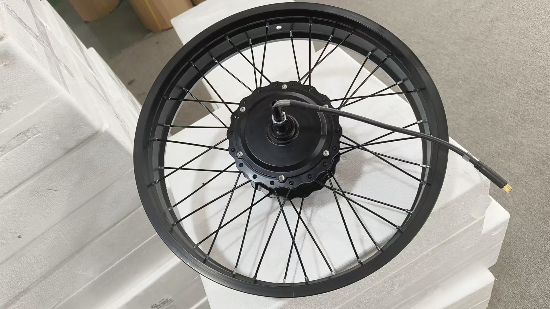 YVY Rear Hub with Motor