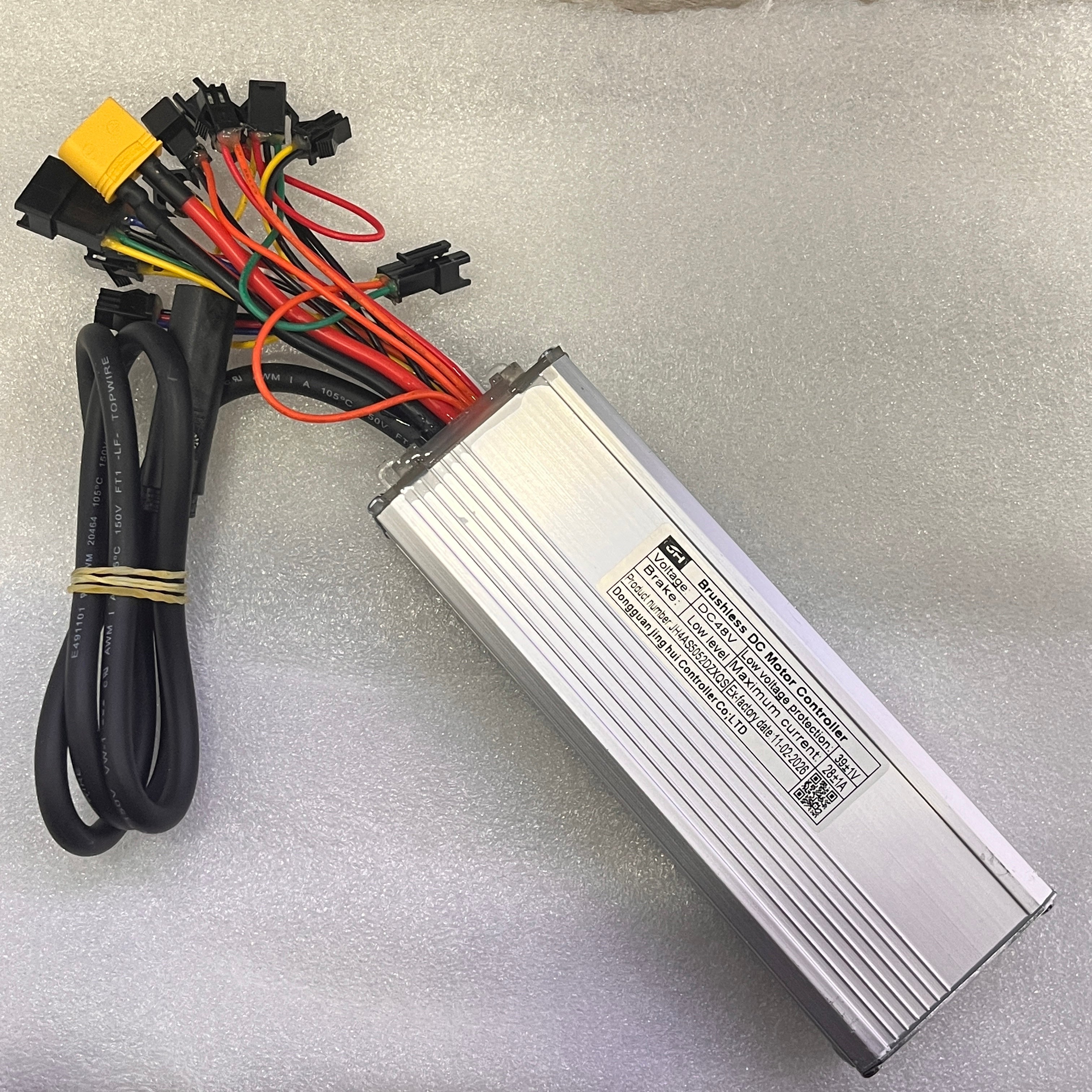 Ridstar E-Bike Controller (48V 20Ah) – product photo 1