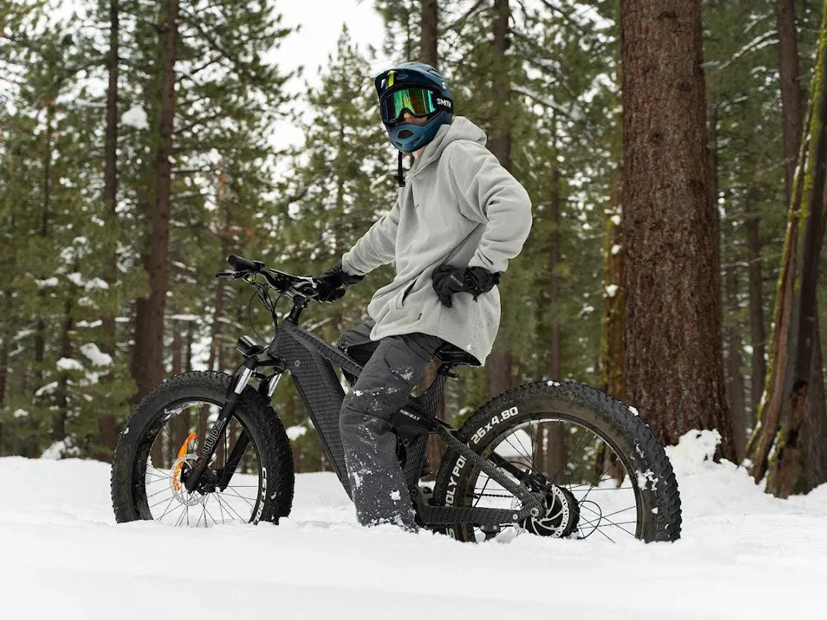 Himiway D7 Cobra Hunting eBike – lifestyle