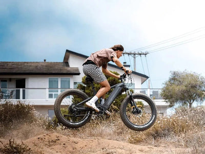 Himiway D7 Cobra Hunting eBike – lifestyle