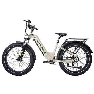 A cream VTUVIA Reindeer with the rear rack fitted