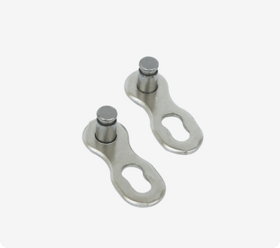 Close-up of the two magic clasps that come with the Hera's chain